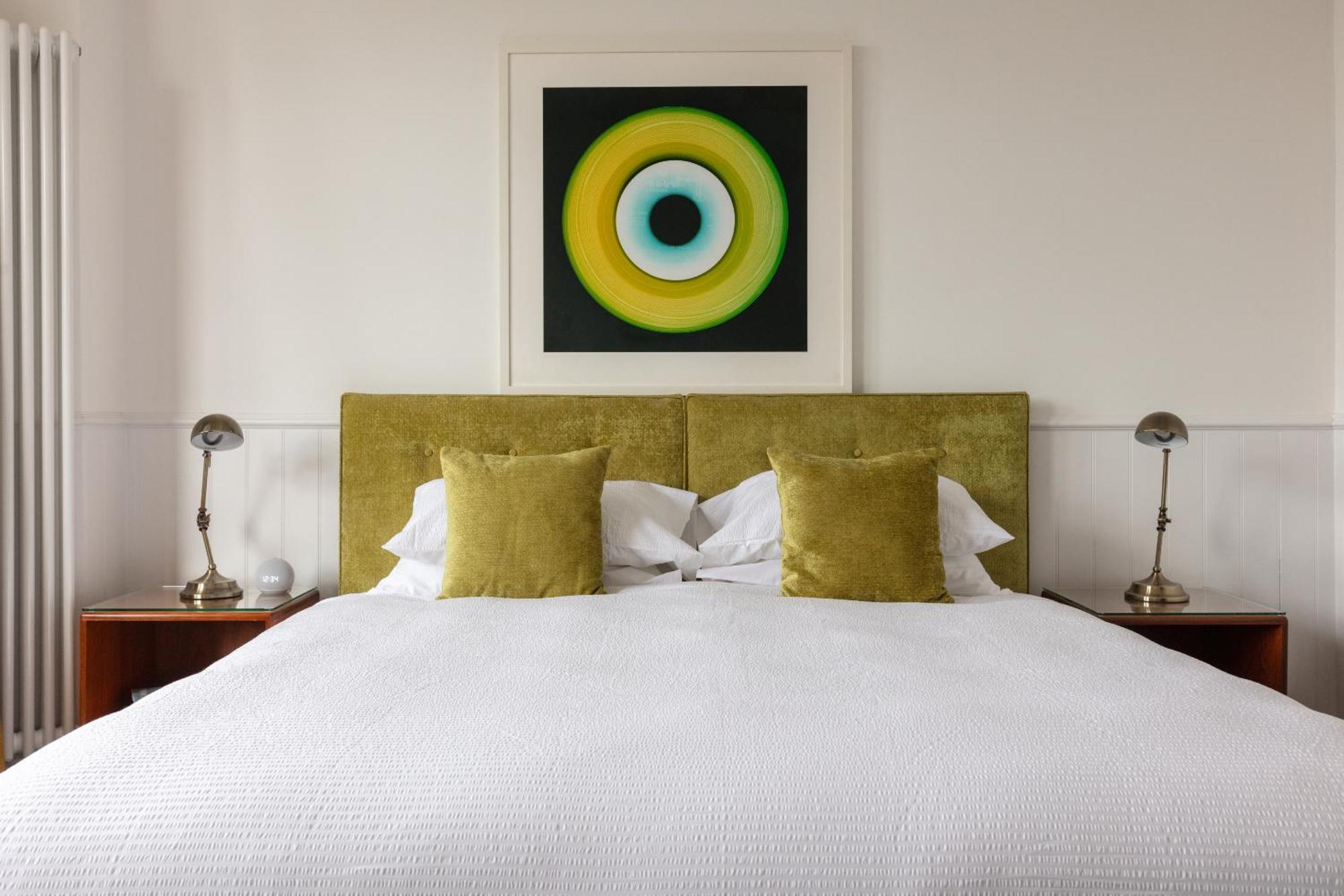 Chelsea House Holiday Apartments Фалмът Стая снимка